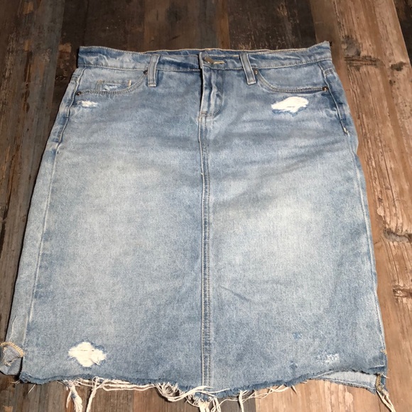 Distressed denim skirt Blank NYC - Picture 3 of 10
